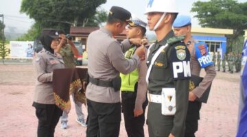 Kapolres Gayo Lues Pimpin Apel Gelar Pasukan Dalam Rangka Operasi Patuh Seulawah 2024.
